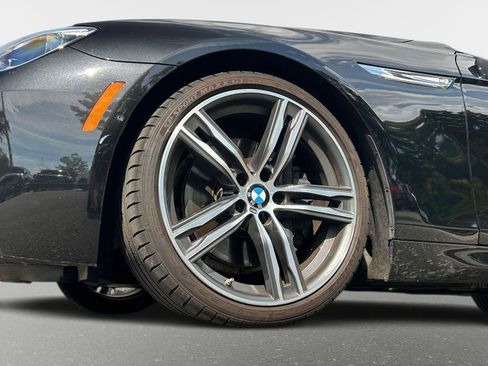 Used 2018 BMW 650i Convertible RWD image 9