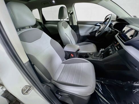 Used 2023 Volkswagen Taos SE image 26