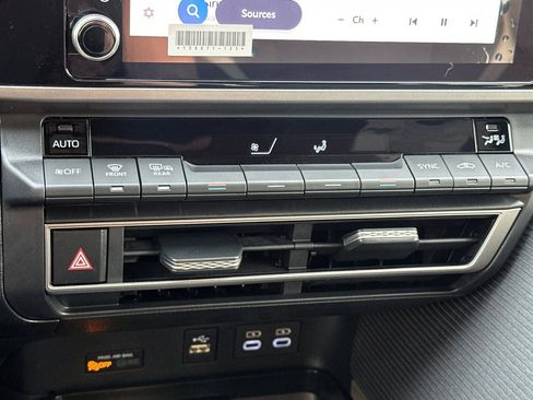 New 2026 Toyota Camry SE image 23