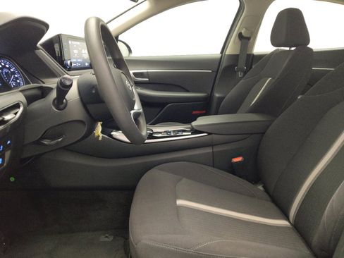 Used 2023 Hyundai Sonata SE FWD image 17