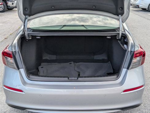 Used 2025 Honda Civic Sport Touring image 11