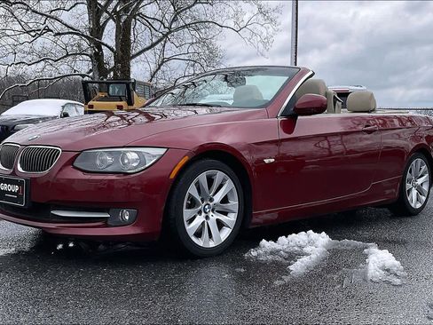 Used 2013 BMW 328i Convertible image 34
