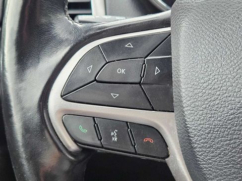 Used 2021 Jeep Grand Cherokee Laredo RWD image 23