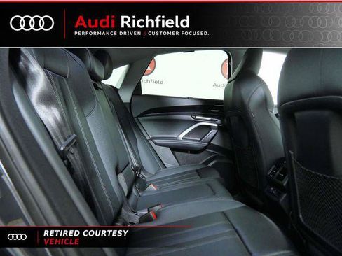 Used 2025 Audi Q5 Premium Plus w/ Premium Plus AWD/4WD image 14