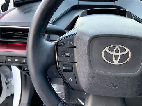 Used 2024 Toyota Prius Prime FWD image 21