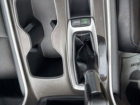 Used 2018 Honda Accord Sport image 18