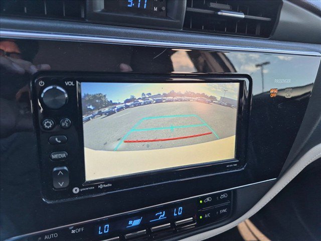 Used 2018 Toyota Corolla iM w/ Carpet Mat Package (TMS) FWD image 10