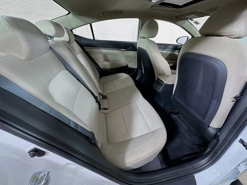 Used 2017 Hyundai Elantra Value Edition w/ Cargo Package FWD image 20