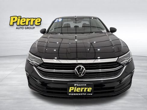 Used 2024 Volkswagen Jetta SE FWD image 8