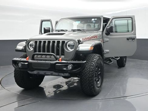 Used 2023 Jeep Gladiator Mojave w/ LED Lighting Group AWD/4WD image 64