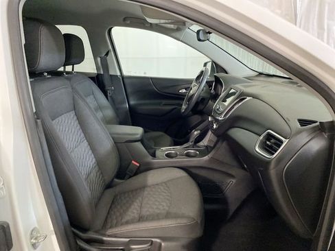Used 2019 Chevrolet Equinox LT image 29