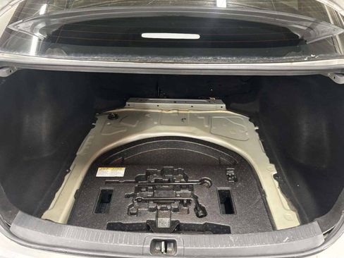Used 2021 Toyota Corolla LE FWD image 6