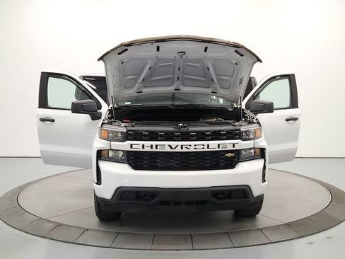 Used 2022 Chevrolet Silverado 1500 Custom AWD/4WD image 11