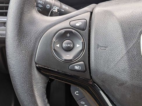 Used 2017 Honda HR-V EX-L image 14