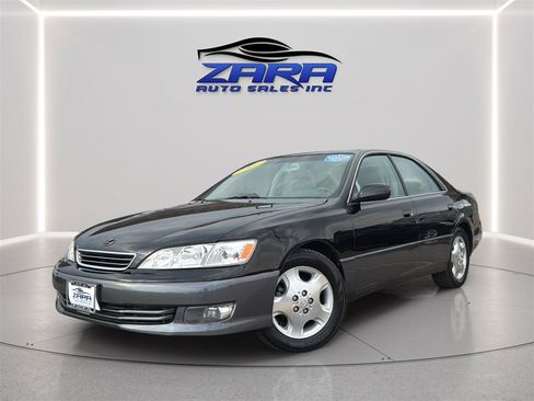 Used 2000 Lexus ES 330 FWD image 1