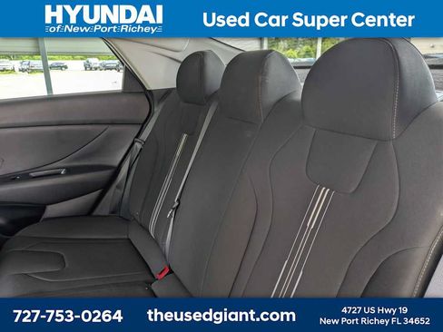 Certified 2023 Hyundai Elantra SEL FWD image 13