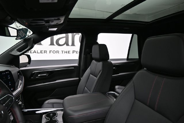 Certified 2025 Chevrolet Tahoe RST w/ RST Capability Package AWD/4WD image 18