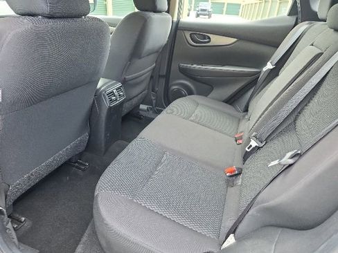 Used 2018 Nissan Rogue Sport S w/ S Appearance Package AWD/4WD image 13