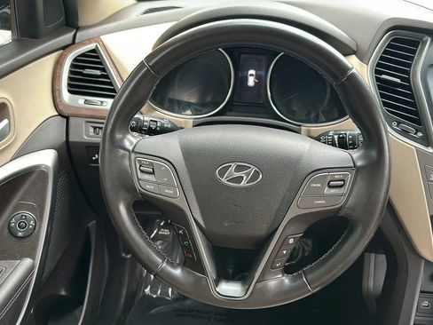 Used 2018 Hyundai Santa Fe Sport FWD image 29