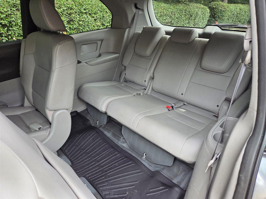 Used 2016 Honda Odyssey EX-L image 31