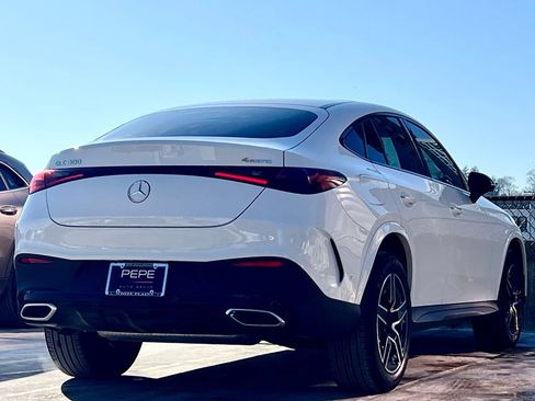 Certified 2024 Mercedes-Benz GLC 300 4MATIC image 7