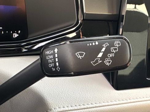 New 2026 Volkswagen Taos S image 25