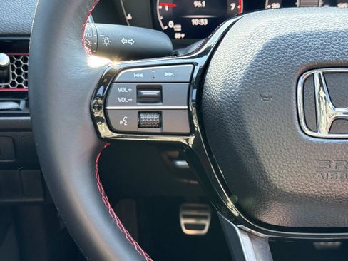 Used 2025 Honda Civic Si image 8