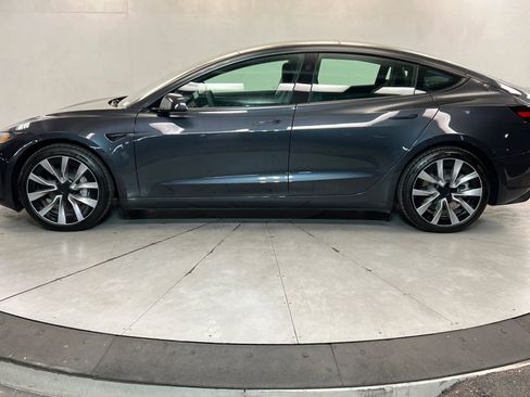 Used 2025 Tesla Model 3 Long Range AWD/4WD image 2
