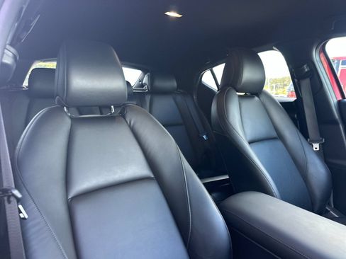 Used 2020 MAZDA MAZDA3 Hatchback FWD image 15
