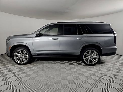 Used 2025 Cadillac Escalade Sport Platinum AWD/4WD image 7