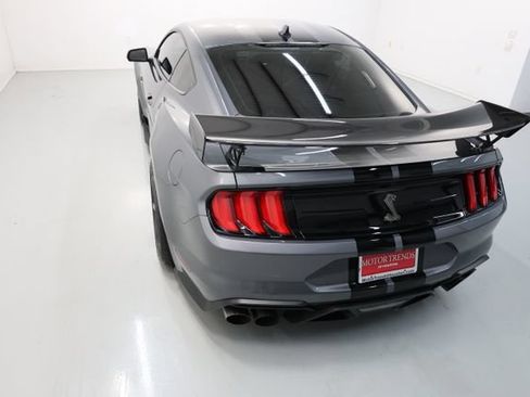 Used 2022 Ford Mustang Shelby GT500 w/ Carbon Fiber Track Pack RWD image 68