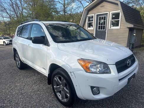 Used 2009 Toyota RAV4 Sport AWD/4WD image 11