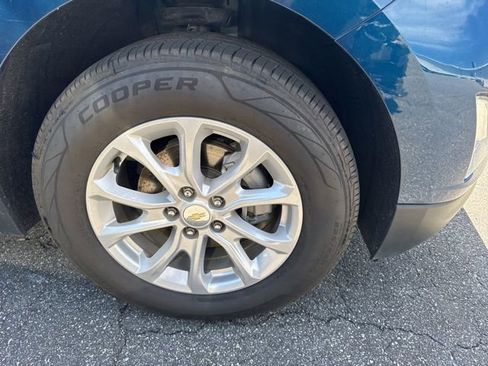 Used 2021 Chevrolet Equinox LT FWD image 4