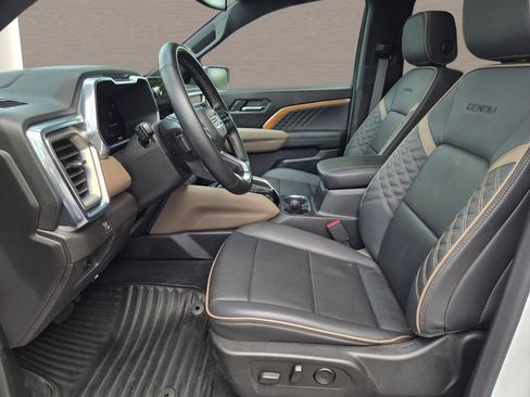 Used 2024 GMC Canyon Denali AWD/4WD image 23
