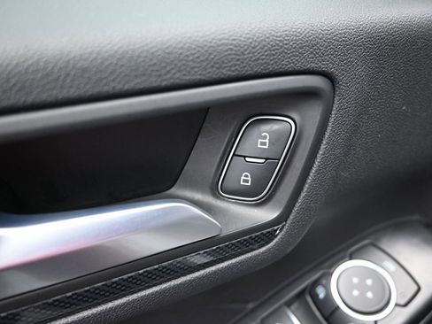 Used 2025 Ford Escape ST-Line image 19