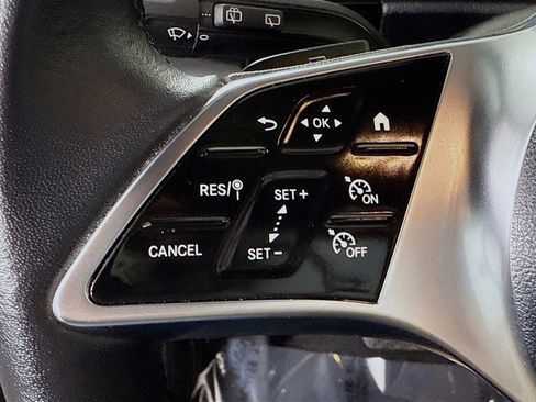 Used 2025 Mercedes-Benz GLA 250 image 14