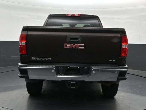 Used 2016 GMC Sierra 2500 SLE w/ SLE Preferred Package AWD/4WD image 4