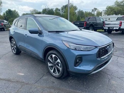 New 2024 Ford Escape Platinum w/ Premium Technology Package AWD/4WD image 10