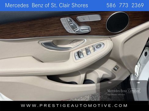 Used 2022 Mercedes-Benz GLC 300 4MATIC image 19