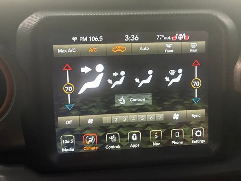 Used 2023 Jeep Gladiator Mojave w/ Cold Weather Group AWD/4WD image 30