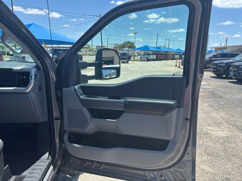 Used 2023 Ford F350 XLT AWD/4WD image 17