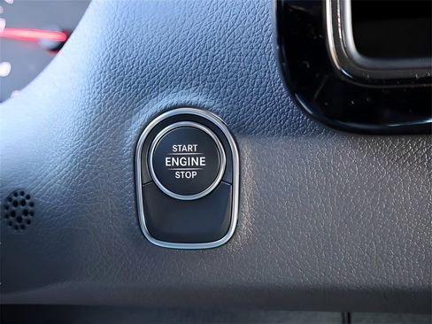 Used 2024 Mercedes-Benz Sprinter 3500 image 28