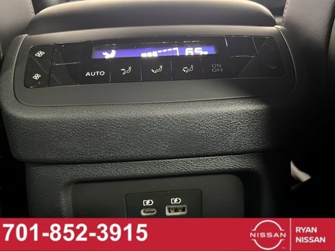New 2025 Nissan Pathfinder Rock Creek image 37