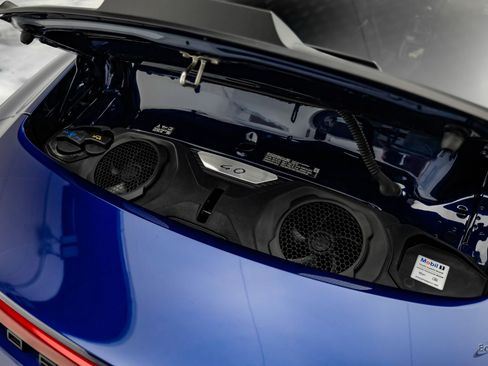 Used 2022 Porsche 911 GT3 image 95