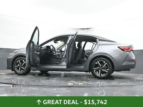 Used 2024 Nissan Sentra SV image 72