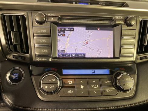 Used 2015 Toyota RAV4 Limited image 21