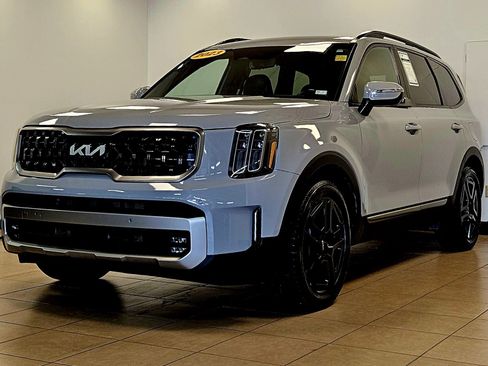 Used 2023 Kia Telluride SX Prestige X-Line image 2