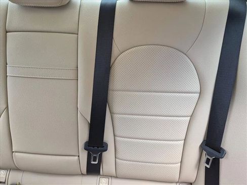 Used 2018 Mercedes-Benz C 300 Sedan image 12