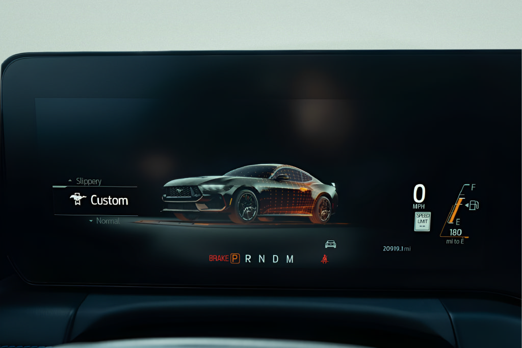 Used 2024 Ford Mustang Dark Horse RWD image 35