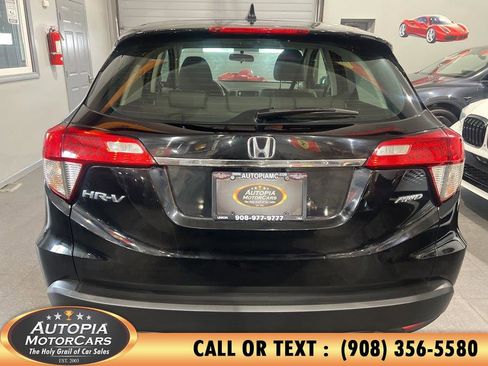 Used 2022 Honda HR-V LX image 4
